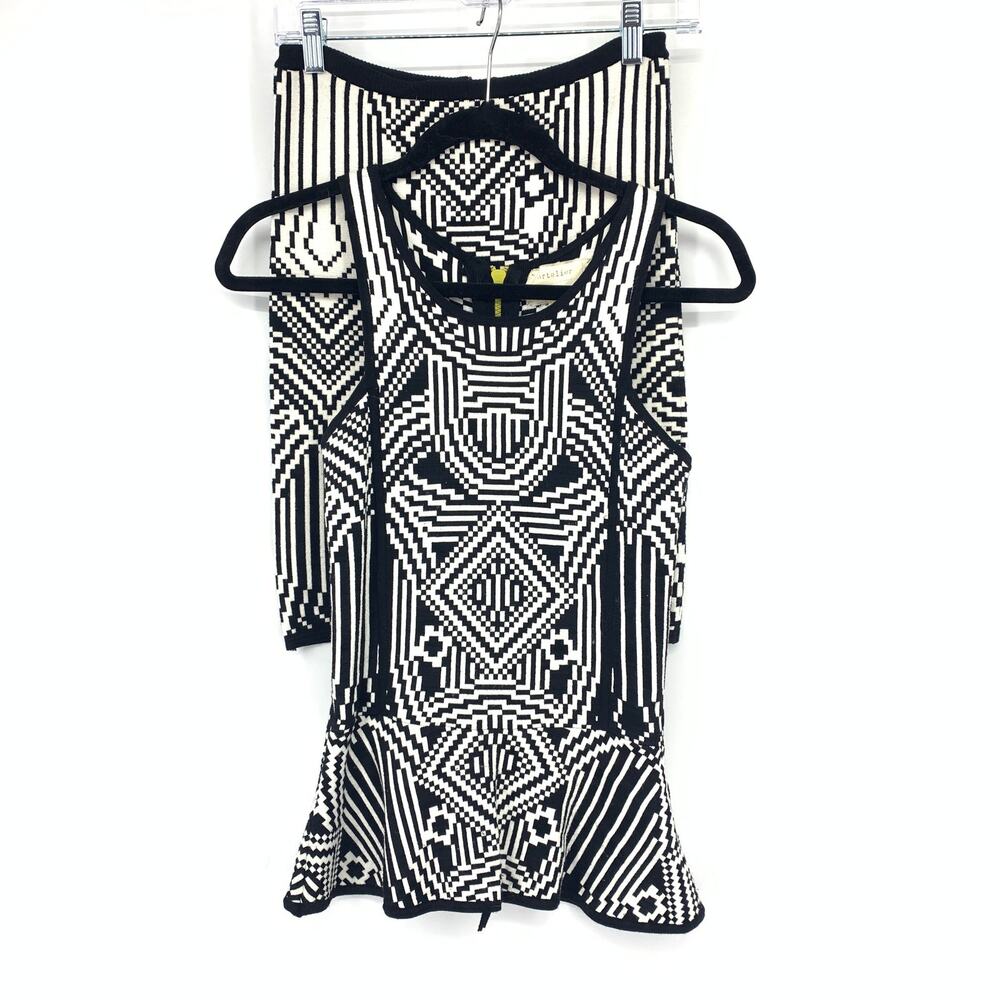 Nicole Miller Artelier 2 Piece Skirt Set Sz P US S Black White Knit Geo Print